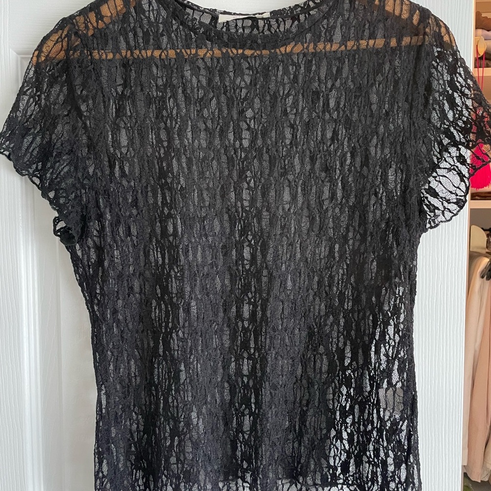 DISSH Black Sheer Lace Short Sleeve Top